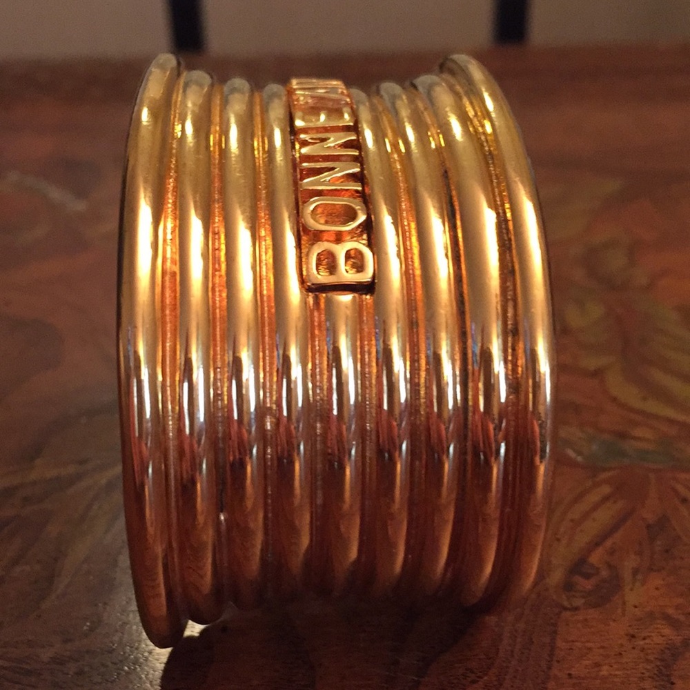 VTG Dior Bonne Annee Ribbed Cuff Bracelet - Picture 4 of 8